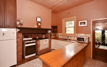 1 Casley Street, Ironbark