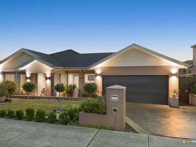 27 Winneke Way, Pakenham