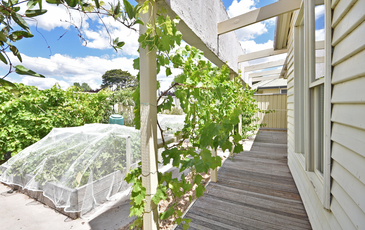 16 McLachlan Street, Kangaroo Flat