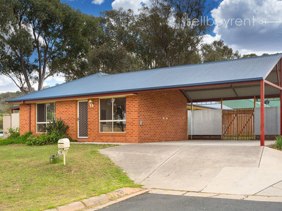 28 ALMURTA COURT, Springdale Heights
