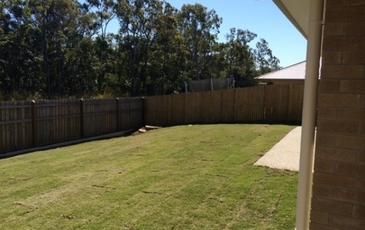 8 Lorberg Court, Branyan