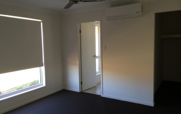 8 Lorberg Court, Branyan