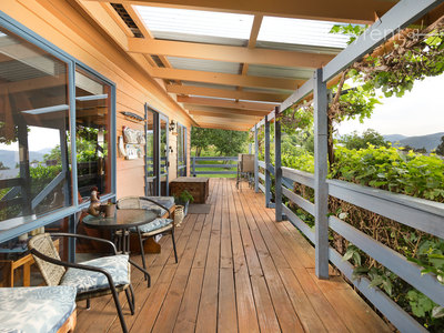 186 SIMMONDS CREEK ROAD, Tawonga