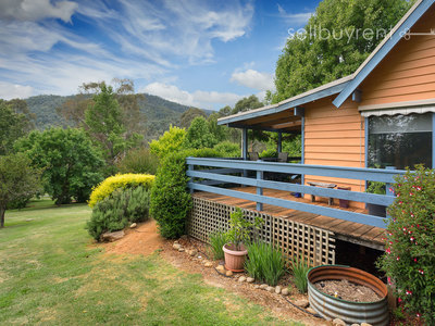 186 SIMMONDS CREEK ROAD, Tawonga