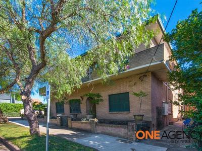 2 Lonsdale Street, Lilyfield