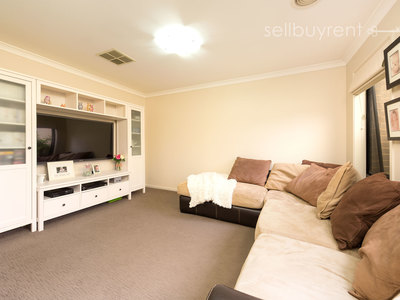 12 WHITELEY CIRCUIT, Baranduda