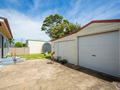 8 Hyland Avenue, Narooma