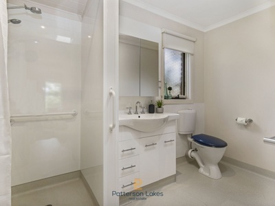 33 Snapper Point Drive, Patterson Lakes