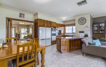 3 Mayo Court, Golden Square