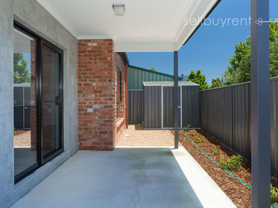2 / 154 LAWRENCE STREET, Wodonga