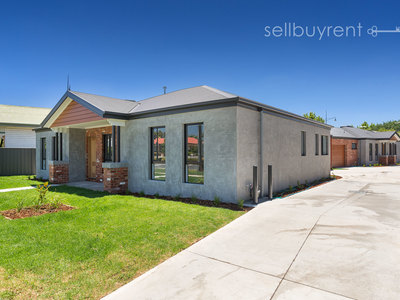2 / 154 LAWRENCE STREET, Wodonga