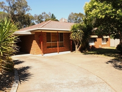 11 BIRCHMAN COURT, Wodonga